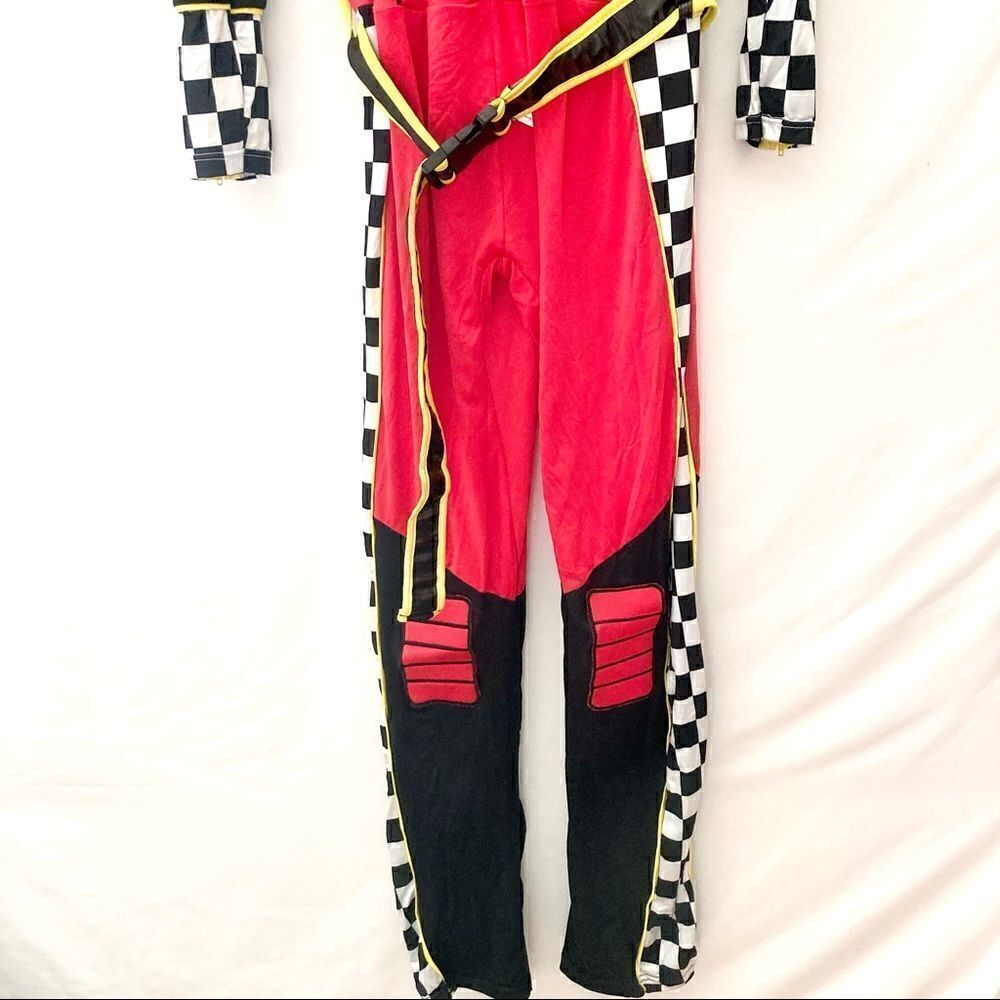 NWOT Adult’s M Racy Driver Halloween Costume - Picture 6 of 12